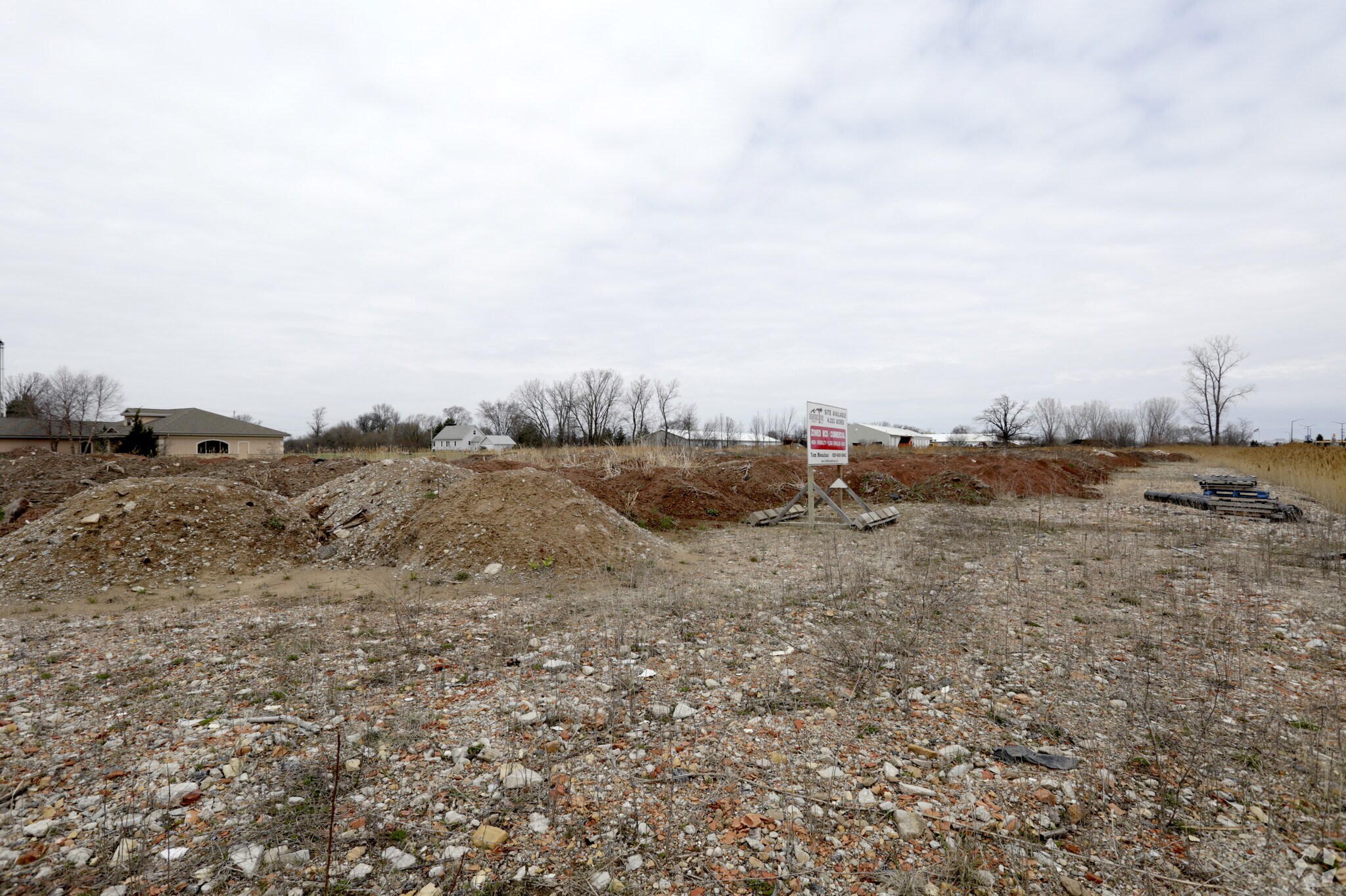 Monroe Rd, De Pere, WI for sale Primary Photo- Image 1 of 1
