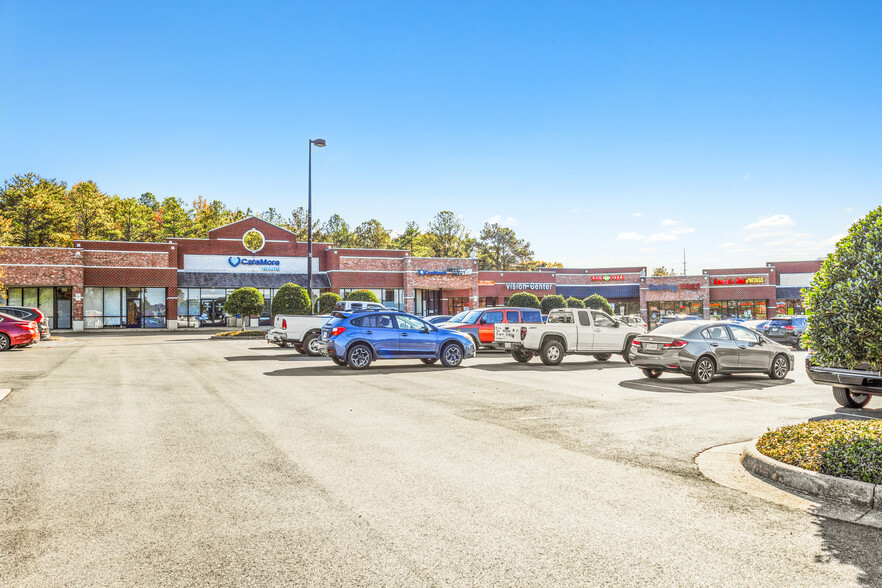 5620-5750 Brook Rd, Richmond, VA for lease - Building Photo - Image 2 of 19