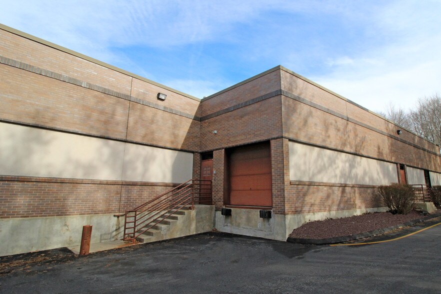 204 Spring Hill Rd, Trumbull, CT for lease - Other - Image 2 of 5