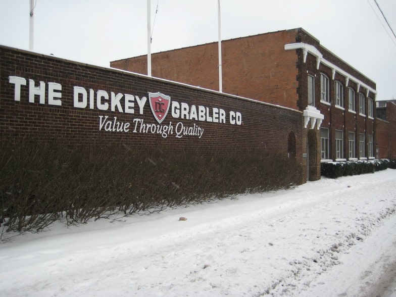 10302 Madison Rd, Cleveland, OH for sale - Building Photo - Image 3 of 4