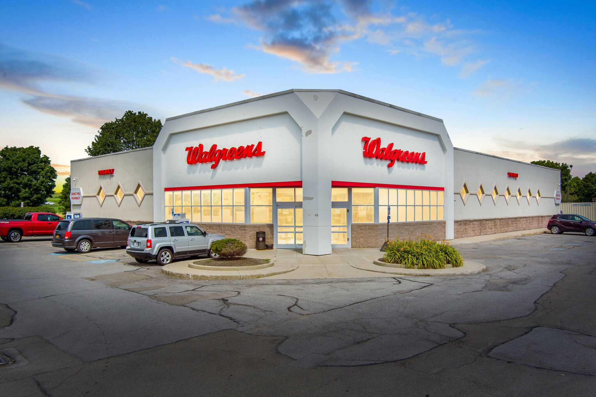 128 N Center St, Perry, NY for sale Primary Photo- Image 1 of 1