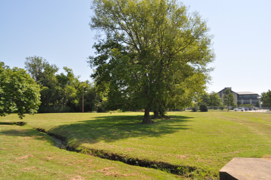 15702 E King St, Tulsa, OK for sale - Building Photo - Image 2 of 12