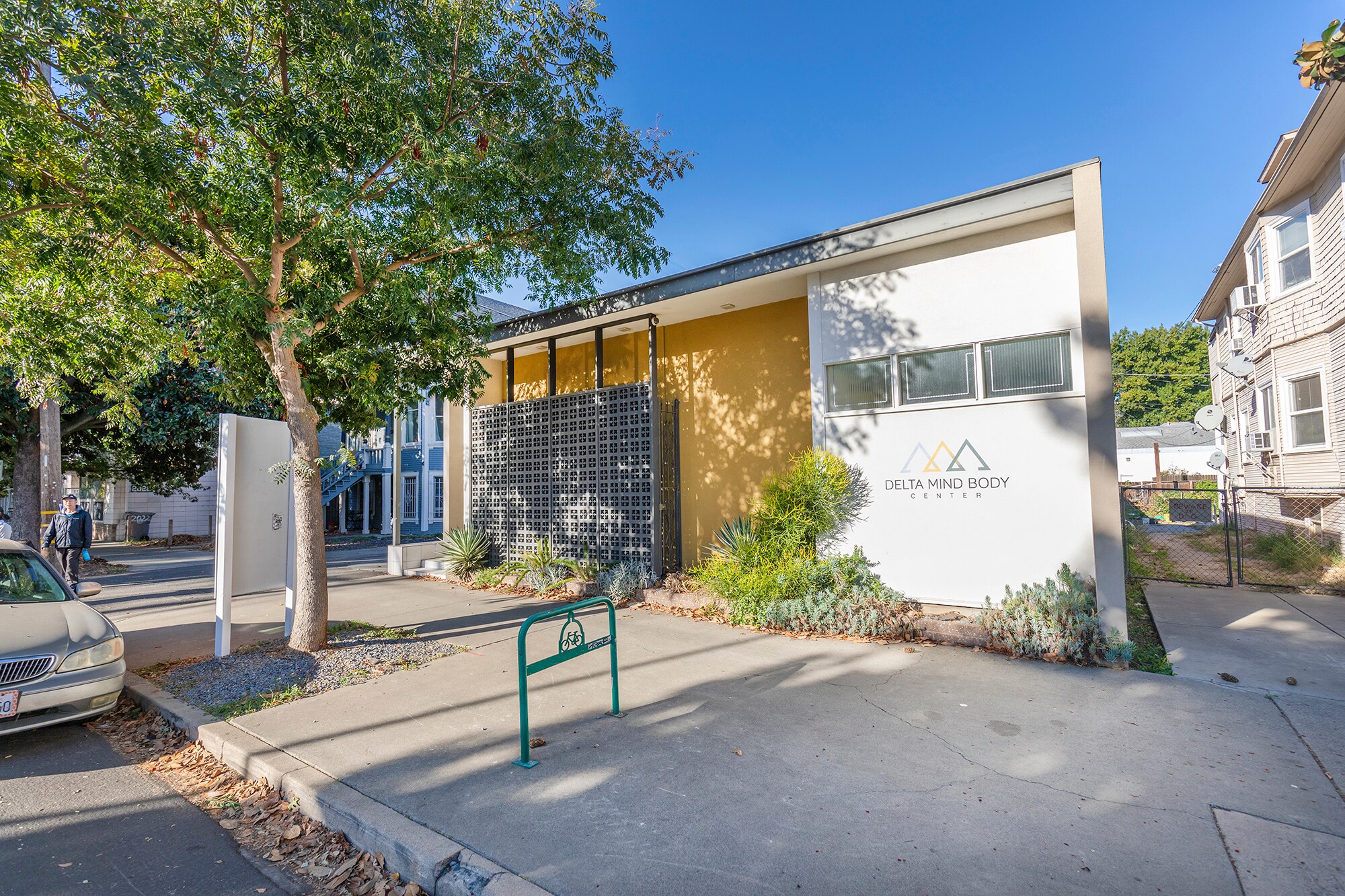 2014 10th St, Sacramento, CA for sale Primary Photo- Image 1 of 1