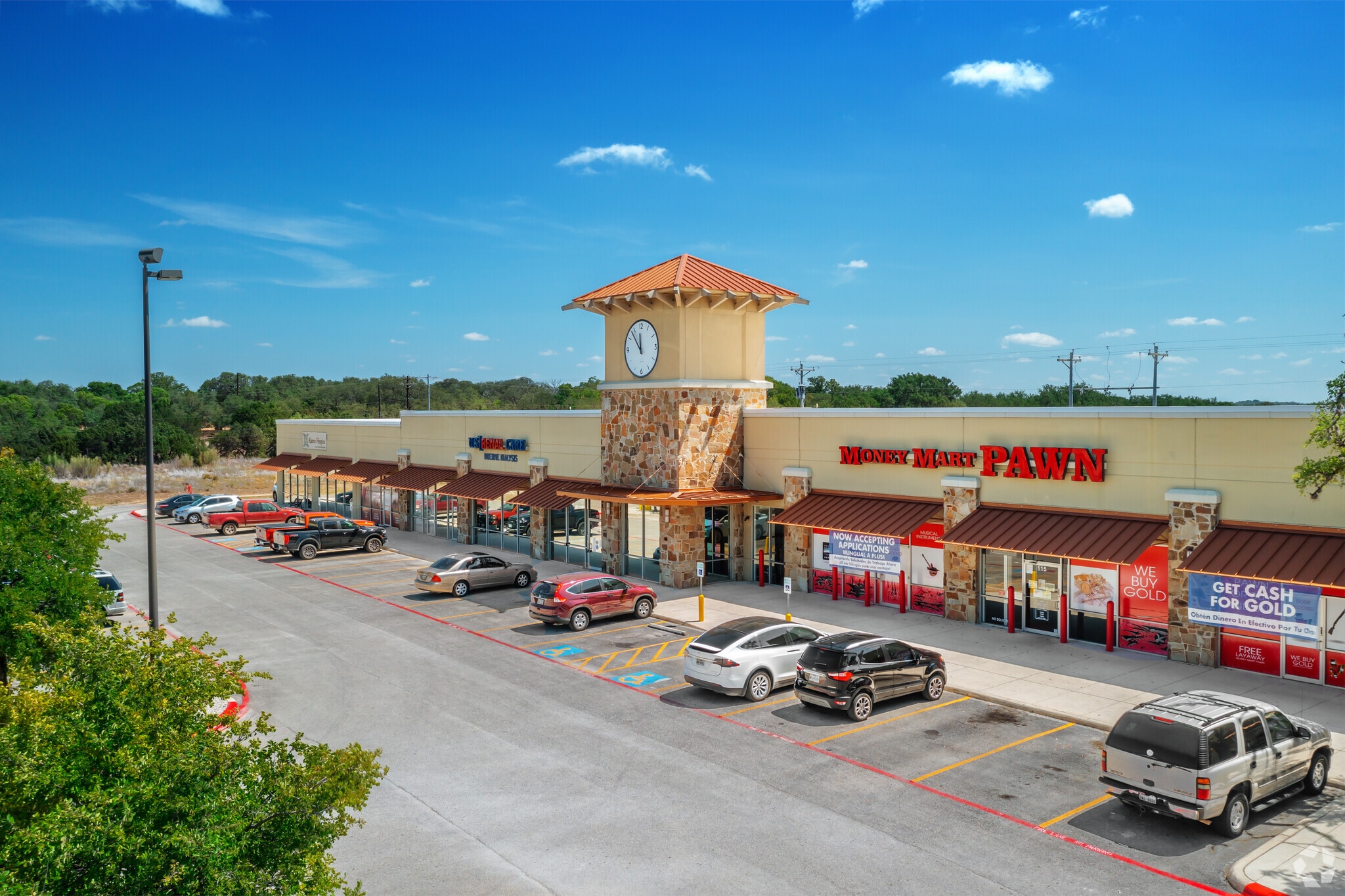 1595 S Main St, Boerne, TX for lease Building Photo- Image 1 of 16