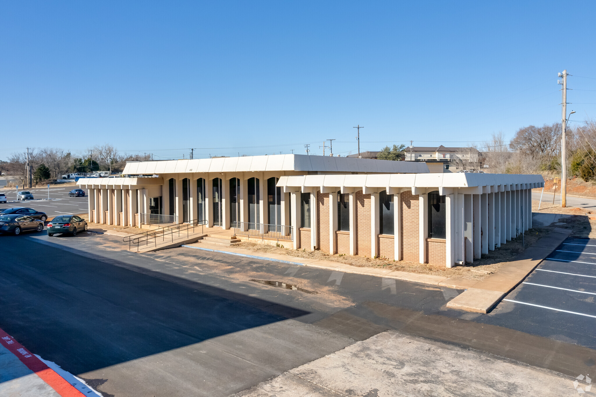 416 NE 46th St, Oklahoma City, OK for lease Building Photo- Image 1 of 10