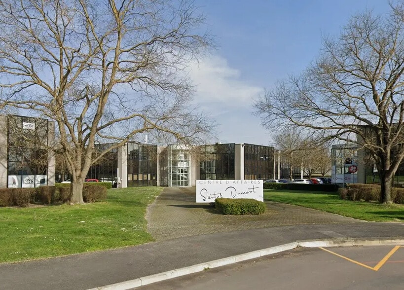 Office in Reims for lease - Building Photo - Image 1 of 1