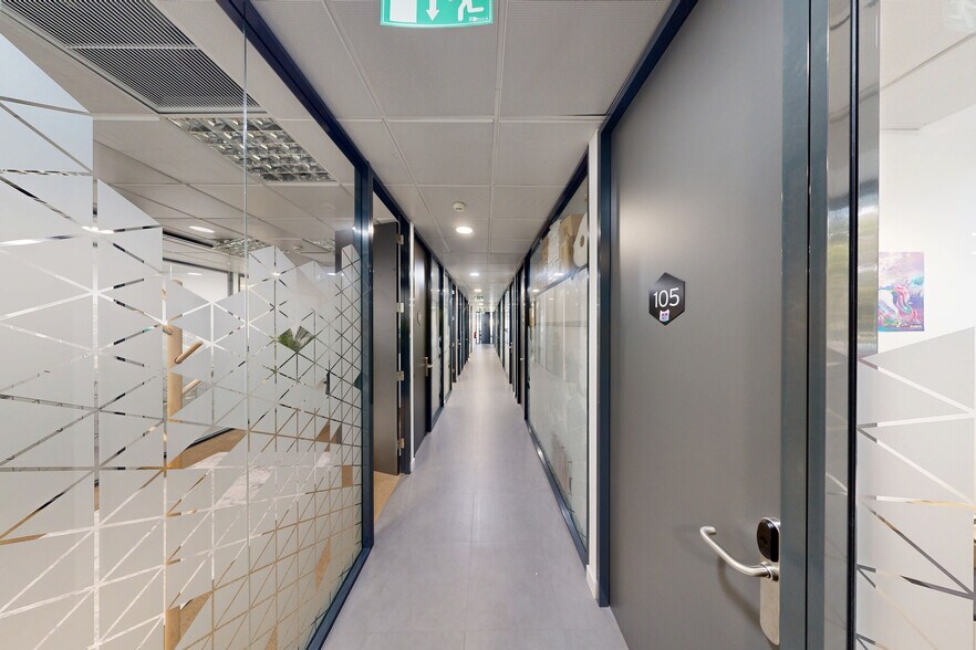 Carrer de Pallars, 193-201, Barcelona, Barcelona for lease - Matterport 3D Scan - Image 2 of 23