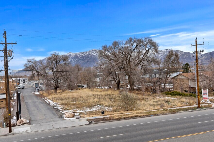 1670 W 2100 S, West Haven, UT 84401
