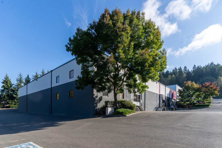 19510 144th Ave NE, Woodinville, WA for lease - Building Photo - Image 3 of 9