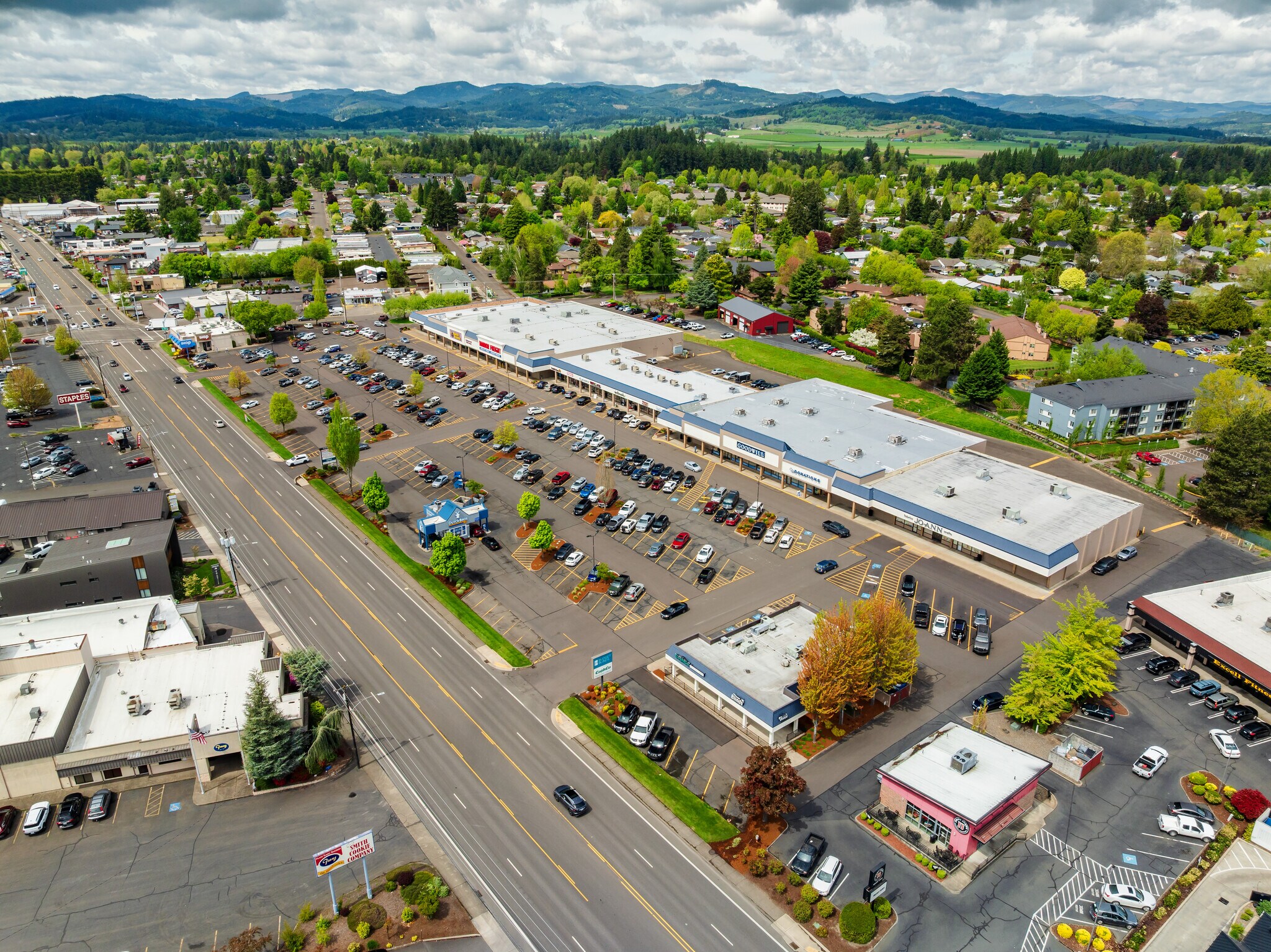 1421-1691 NE Highway 99W, Mcminnville, OR for sale Aerial- Image 1 of 1