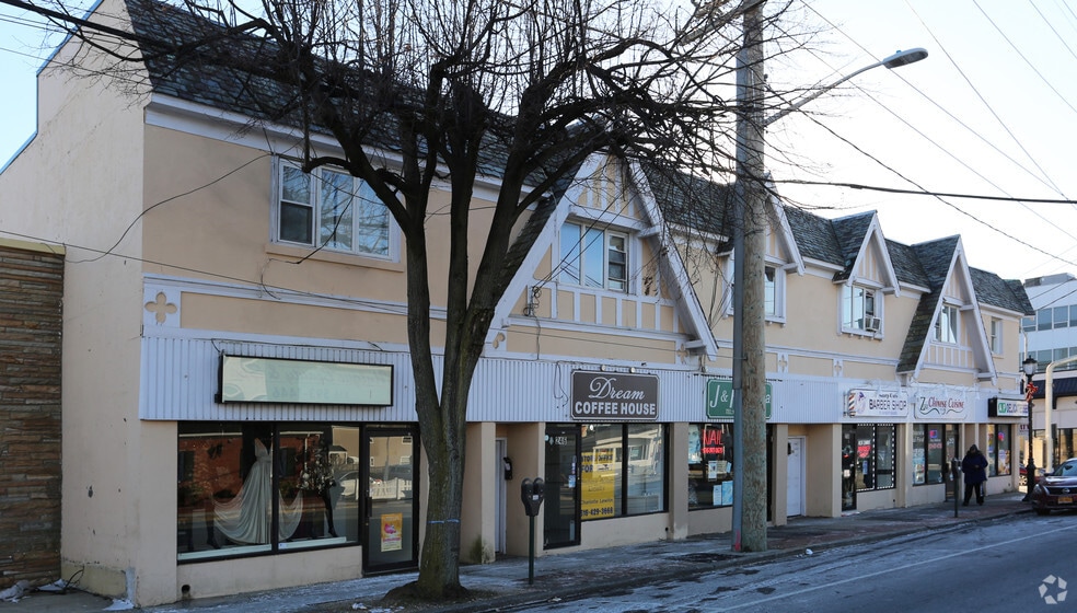 244-254 Merrick Rd, Lynbrook, NY for sale - Primary Photo - Image 1 of 1