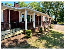 1934 N Pleasantburg Dr, Greenville SC - Commercial Real Estate