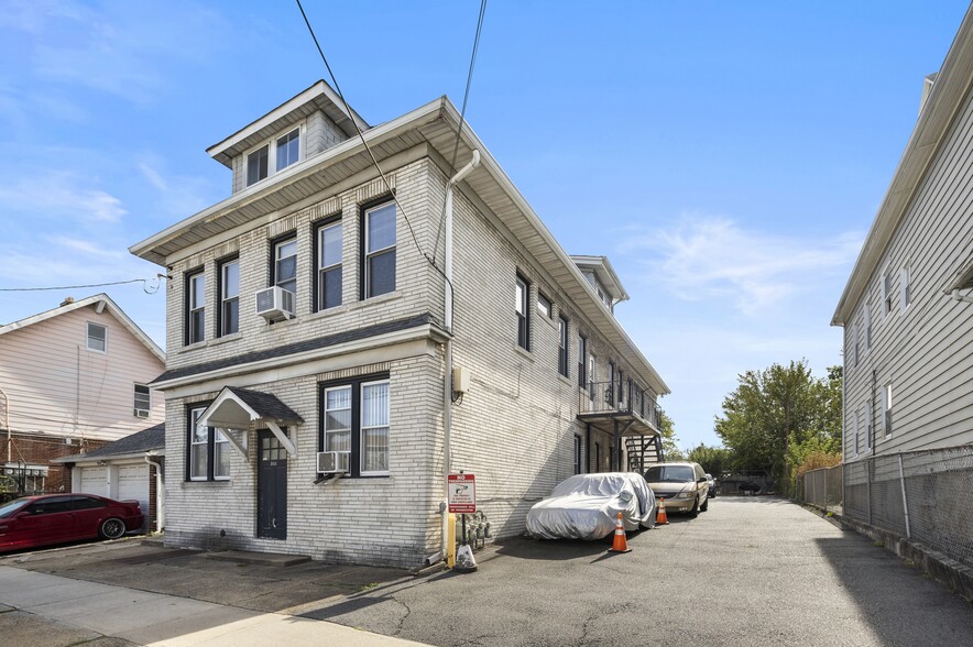 808-810 Bayway, Elizabeth, NJ for sale - Primary Photo - Image 1 of 2