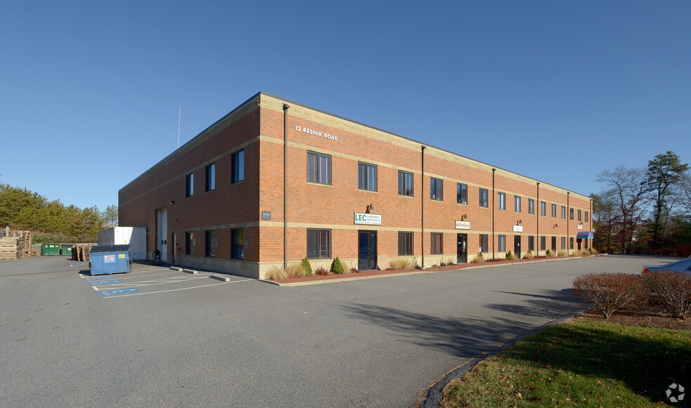 12 Resnik Rd, Plymouth, MA for lease - Building Photo - Image 2 of 7