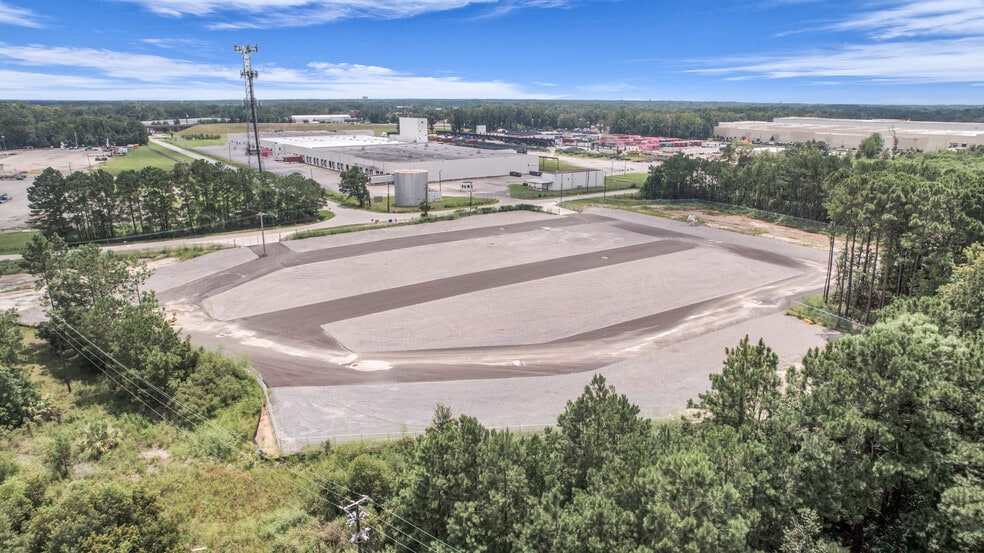 2351 Tremont Rd, Savannah, GA for lease - Building Photo - Image 2 of 7