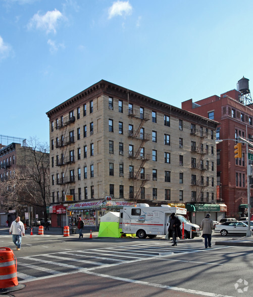 301 E 108th St, New York, NY for sale - Primary Photo - Image 1 of 1