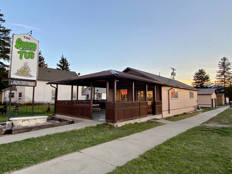 800 Main St, Deer Lodge, MT for sale - Building Photo - Image 1 of 1