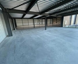 Office in Ambérieux for lease Building Photo- Image 2 of 3