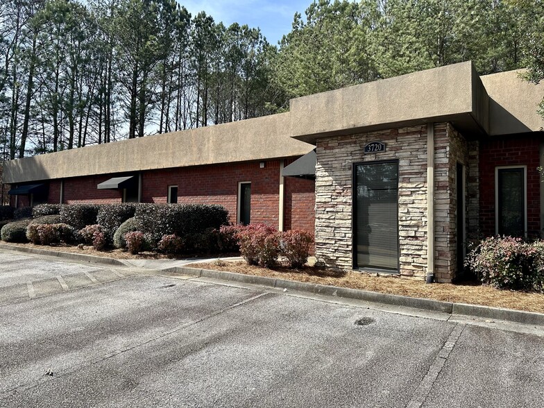 3720 W County Line Rd, Douglasville, GA for lease - Primary Photo - Image 1 of 37