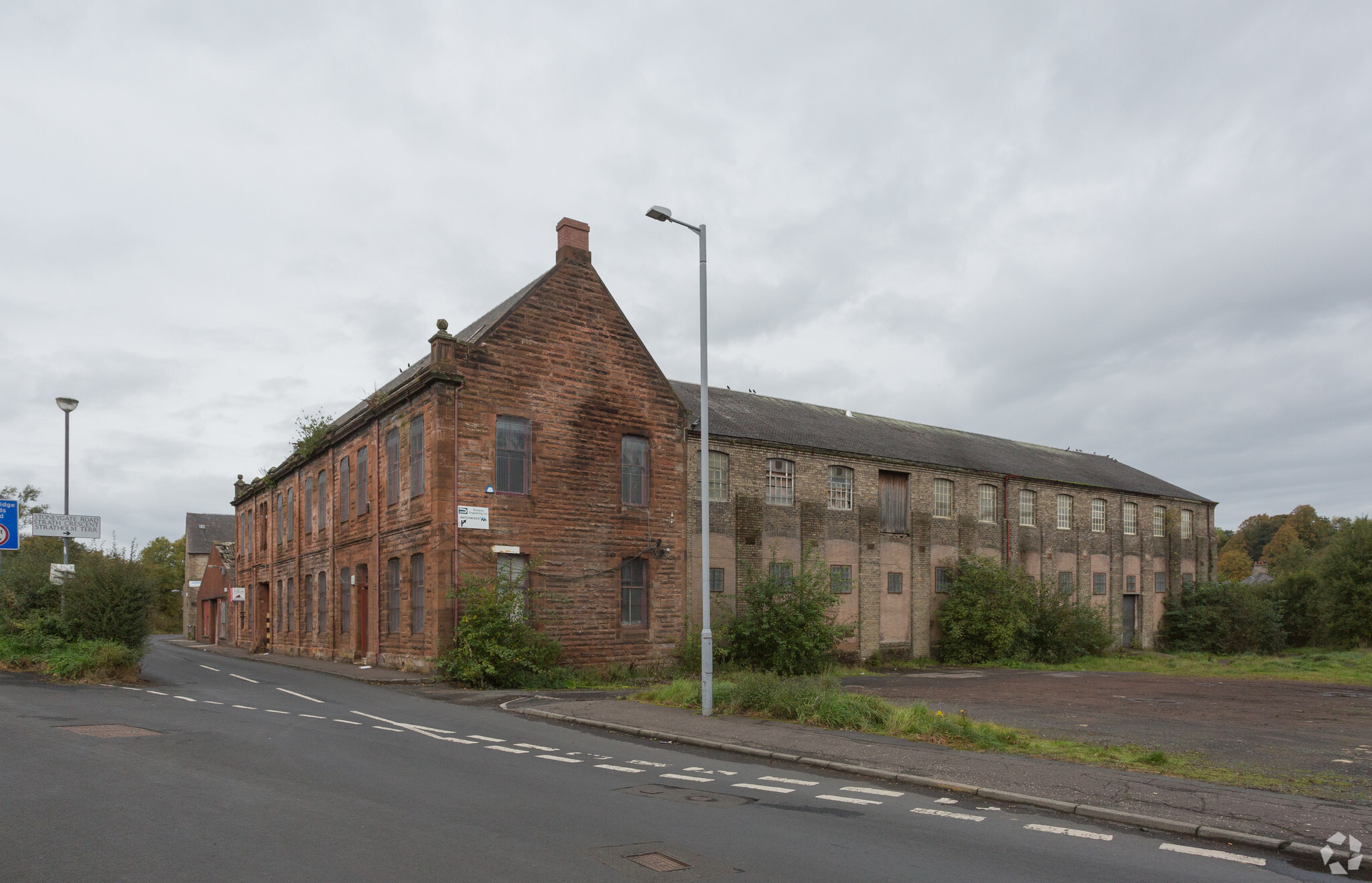 78-86 Brown St, Newmilns for lease Primary Photo- Image 1 of 5