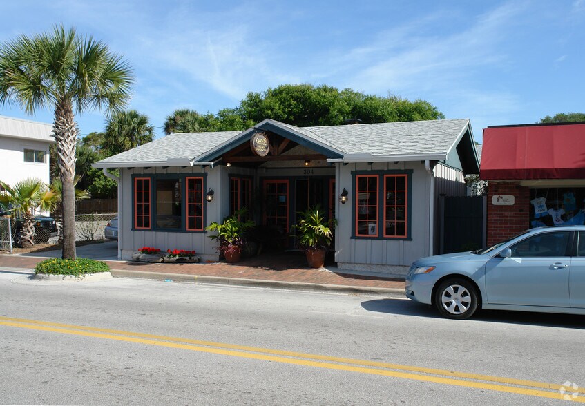 304 Flagler Ave, New Smyrna Beach, FL for sale - Building Photo - Image 2 of 2