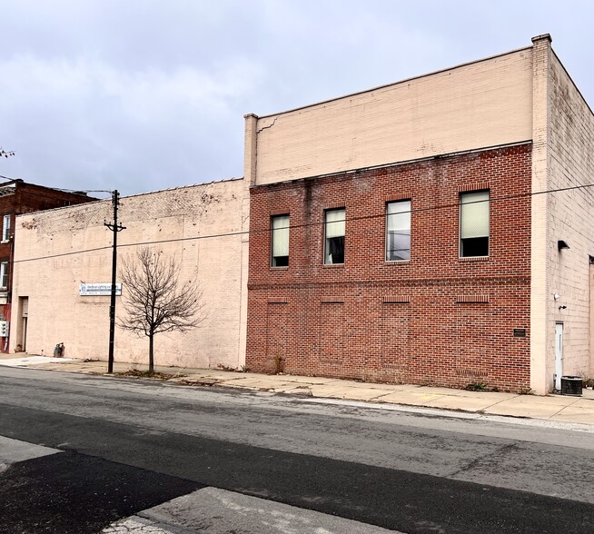 1621 Forbes Ave, Pittsburgh, PA for lease - Building Photo - Image 1 of 11