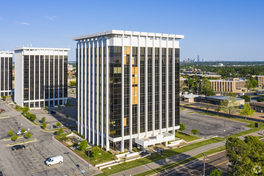 3555 NW 58th St, Oklahoma City, OK for sale - Building Photo - Image 1 of 1