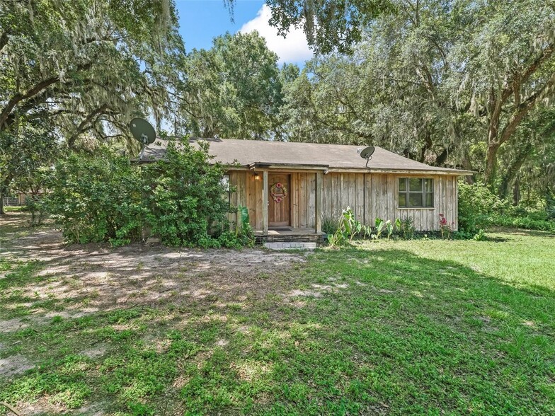 2027 County Road 232, Wildwood, FL for sale - Building Photo - Image 2 of 3