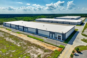 Warehouse Dr, Savannah, GA for lease Building Photo- Image 2 of 7
