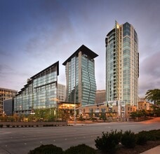 989 112th Ave NE, Bellevue, WA for lease Building Photo- Image 1 of 2