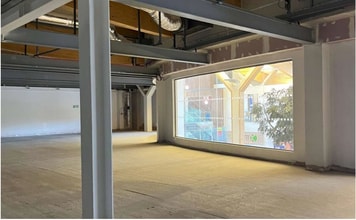 Lakeside Way, Leeds for lease Interior Photo- Image 1 of 1