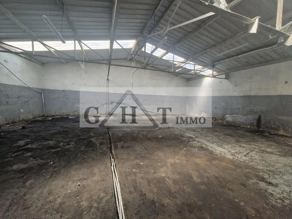 Industrial in Livry-Gargan for sale Interior Photo- Image 1 of 8