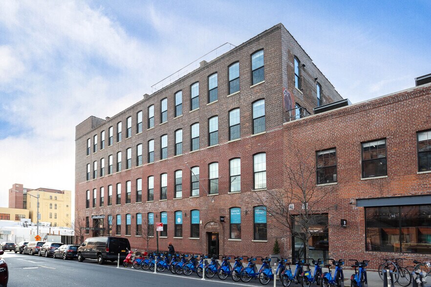 92 3rd St, Brooklyn, NY for lease - Building Photo - Image 1 of 9