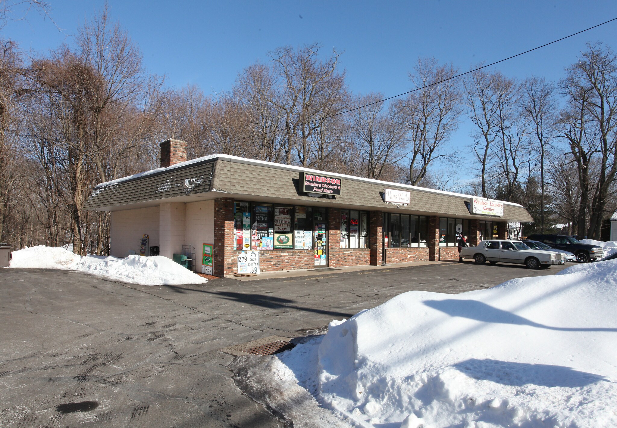 76-82 Poquonock Ave, Windsor, CT for sale Primary Photo- Image 1 of 1