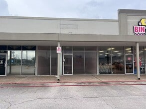 6870 Spencer Hwy, Pasadena, TX for lease Building Photo- Image 1 of 6