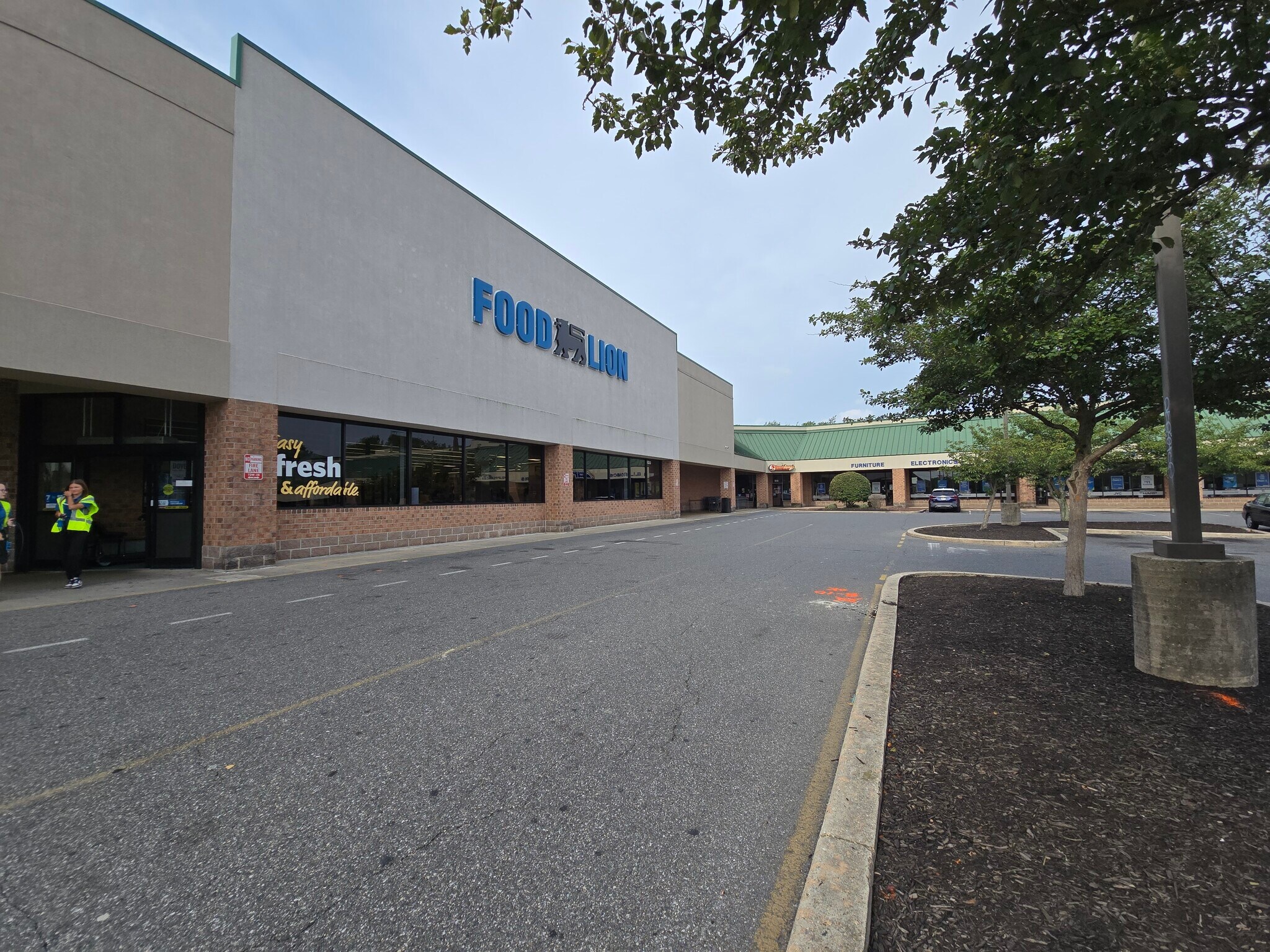 1030 Forrest Ave, Dover, DE for lease Building Photo- Image 1 of 17