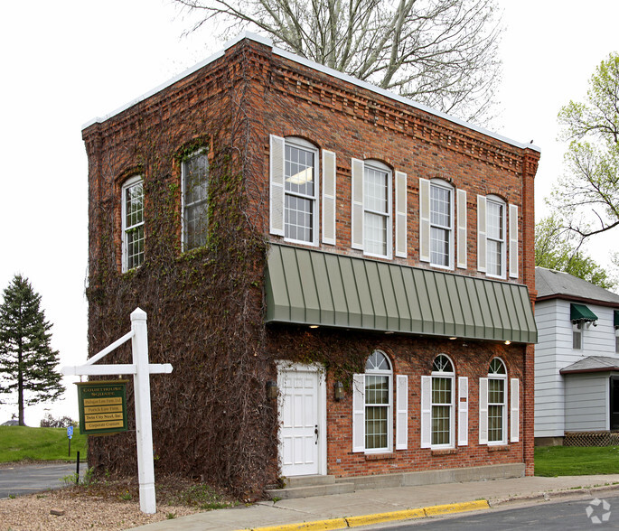 15 2nd St NW, Buffalo, MN for sale - Primary Photo - Image 1 of 1