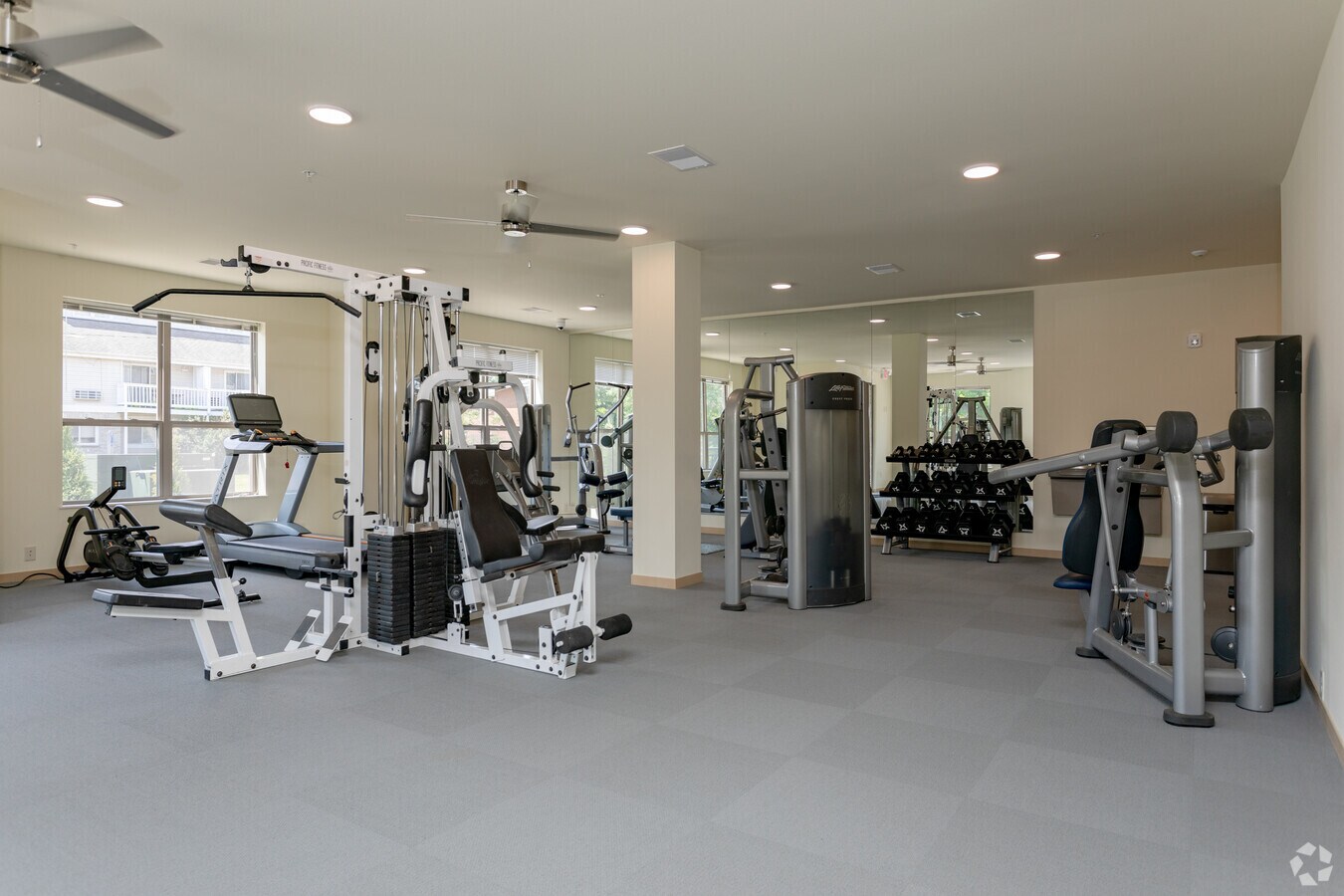 2024 Tennyson Ln, Madison, WI 53704