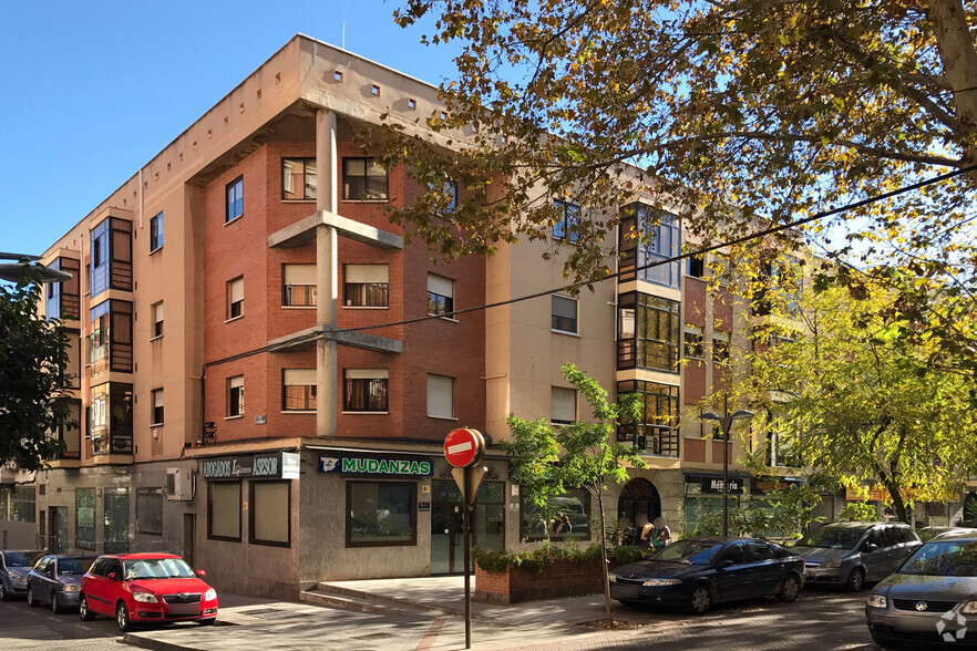 Calle Canaleja, 1, Alcorcón, Madrid for lease - Building Photo - Image 2 of 2