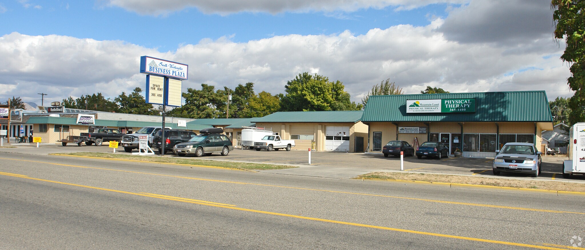 Retail in Emmett, ID for sale Primary Photo- Image 1 of 1