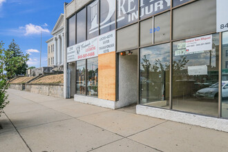 280-290 Broadway, Newburgh, NY for lease Building Photo- Image 1 of 17