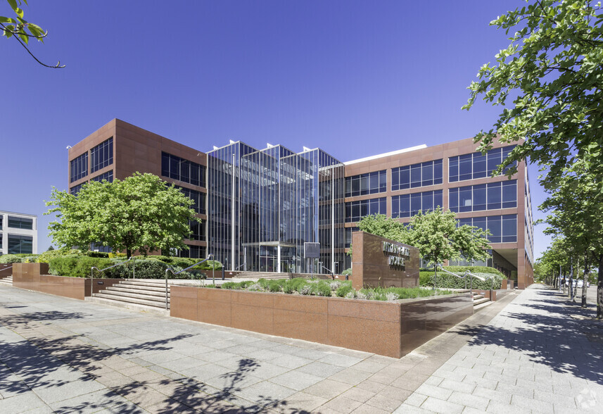 500-600 Witan Gate W, Milton Keynes for lease - Primary Photo - Image 1 of 4