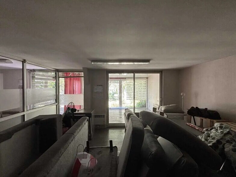 Office in Bordeaux for sale - Building Photo - Image 3 of 5