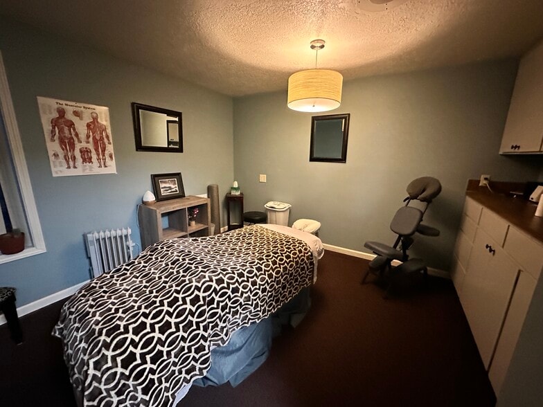 2999 Market St NE, Salem, OR for sale - Building Photo - Image 3 of 10