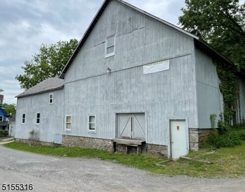 291 Spring St, Newton, NJ for sale - Building Photo - Image 1 of 1