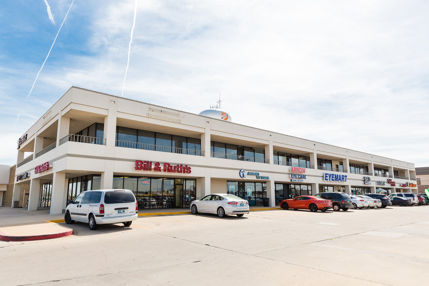 709-767 S New Orleans St, Broken Arrow, OK for lease - Building Photo - Image 1 of 1