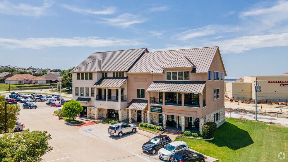 2850 Shoreline Trl, Rockwall, TX for sale - Building Photo - Image 1 of 1