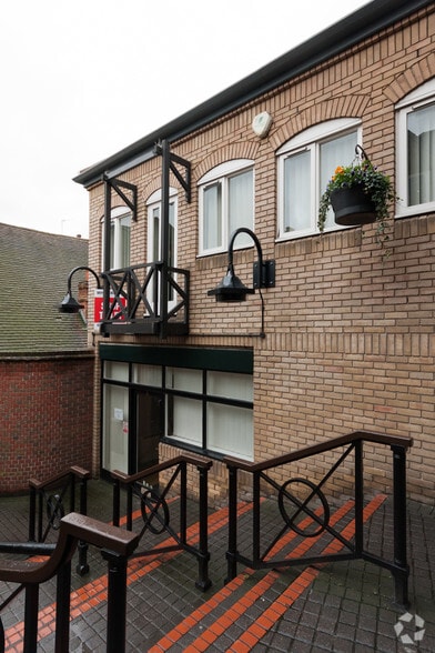 2 St Johns Wynd, Colchester for lease - Building Photo - Image 3 of 5