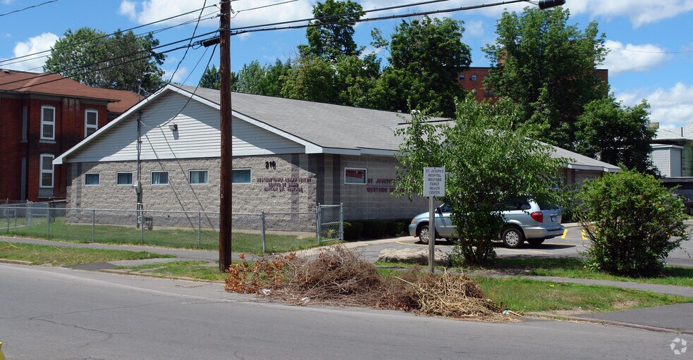 218 Seymour St, Syracuse, NY 13204