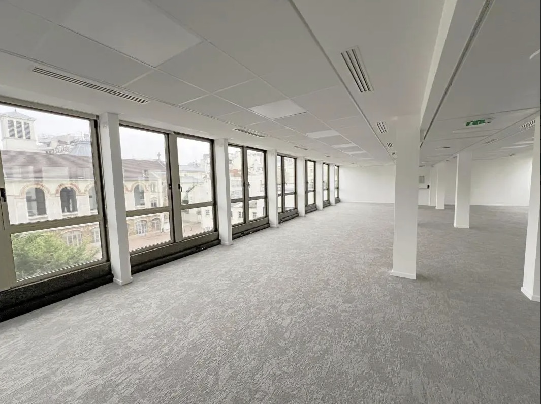 27-29 Rue Des Poissonniers, Neuilly-sur-Seine for lease Interior Photo- Image 1 of 5
